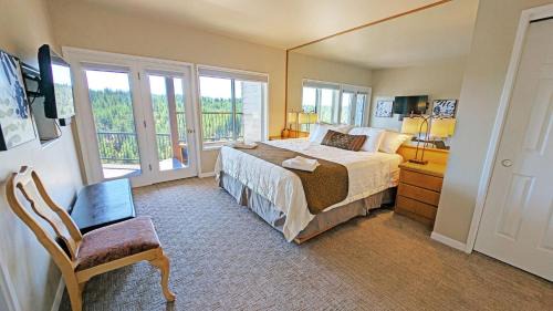 Century West Apartment | Mt Bachelor Village 328 condo