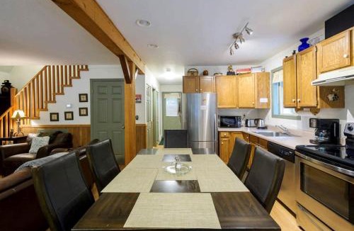Glacier House | Mt Baker Snowline Chalet