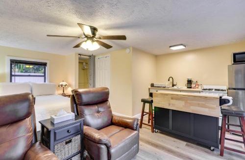 Mount Dora Apartment | Mt Dora Couples Retreat with Shared Pool!