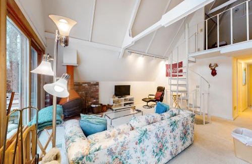 Waitsfield House | Mt Ellen Super Unit