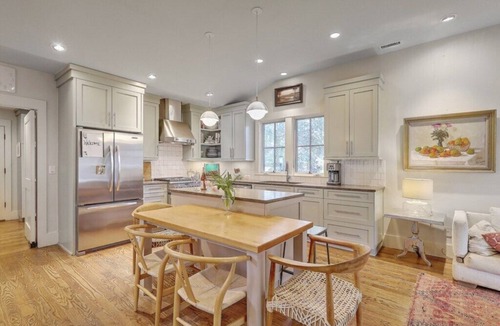 Charleston House | Mt Pleasant Getaway with Heated Pool, Close to Sullivan’s Island & Downtown