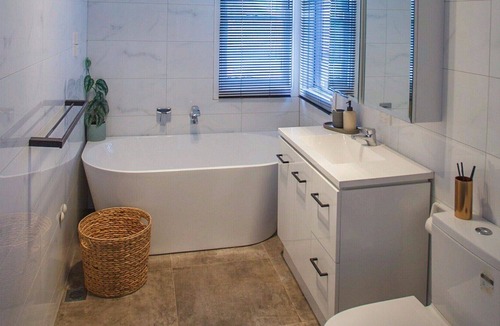 Highton House | Mt Pleasant Place