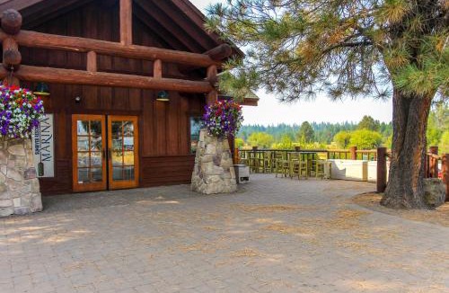 Deer Park House | Mt Rainier Lane 07 | Discover Sunriver