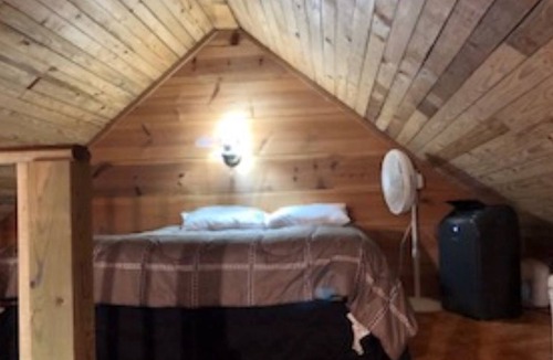Negreet Cabin | Mt. Richard -- Cabin #1 Fisherman's Paradise