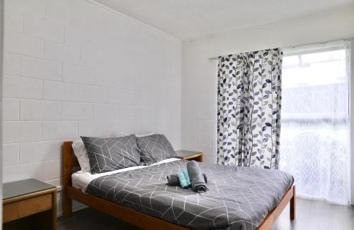 Hillsborough Hotel | Mt Roskill Motel