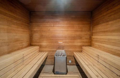 Mead Apartment | Mt Spokane ski condo