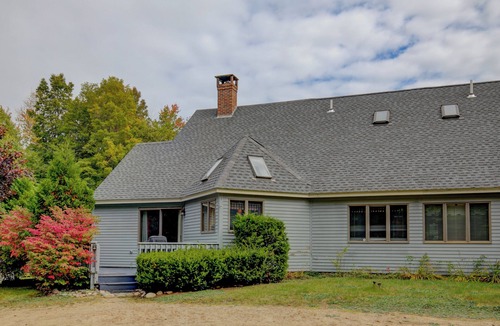 Bartlett House | Mt. Washington Valley Get Away - near Attitash Ski Resort & North Conway