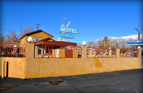 Lone Pine Hotel | Mt Whitney Motel