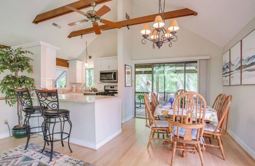 Nellysford Cottage | Mtn & Lake Views: Serene Wintergreen Resort Escape