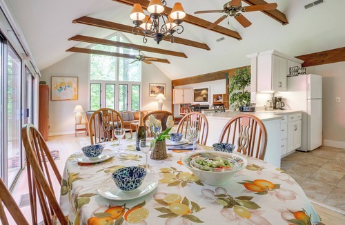 Nellysford Cottage | Mtn & Lake Views: Serene Wintergreen Resort Escape