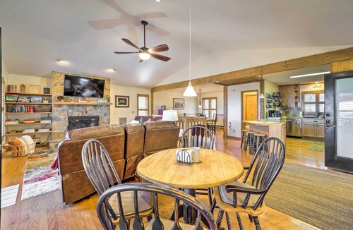 Charter Hills House | Mtn-View Cabin w/Deck, 2 Mi to Beech Mtn Slopes!