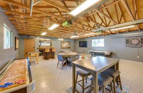 Camano Island House | Mtn-View Camano Island Retreat Overlooking Beach