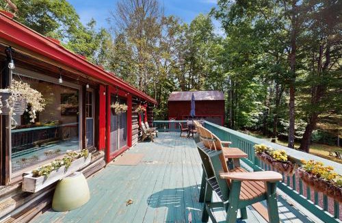 Bolton Landing House | Mtn-View Family Cabin! 9 Mi to Lake George Village
