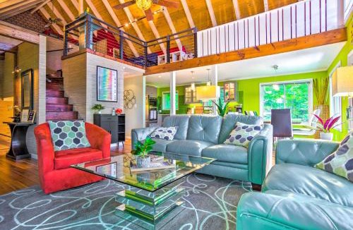 Lake Lure House | Mtn-View Gem in Lake Lure w/Game Room & Fire Pit