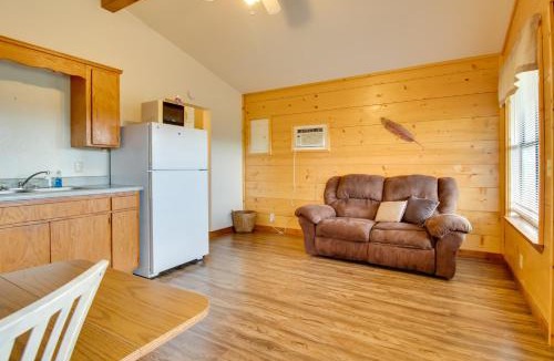 Mountain View House | Mtn-View Porch: Arkansas Cabin Near White River