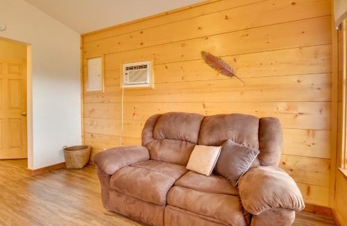 Mountain View House | Mtn-View Porch: Arkansas Cabin Near White River