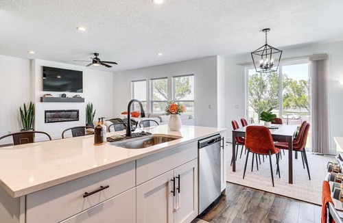 Erda House | Mtn-View Retreat w Large Yard Near Salt Lake!