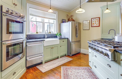 Rupert House | Mtn-View Rupert Village Home on Private Acreage