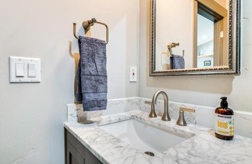 Cottonwood Heights Apartment | Mtn-View SLC Escape! Explore Trails & Lakes