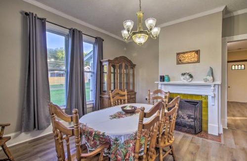 Sharon House | Mtn Views and Idyllic Setting! Clifton Forge Retreat