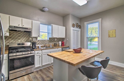 Sharon House | Mtn Views & Idyllic Setting! Clifton Forge Retreat