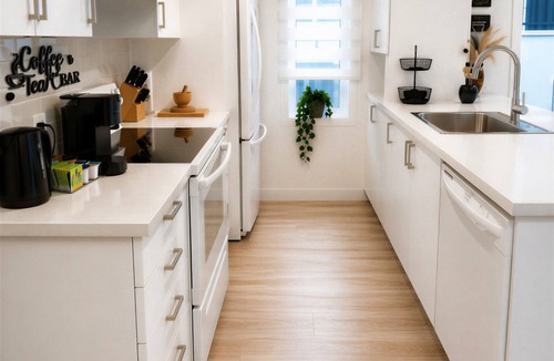 Longueuil Condo | MTR Apart Longueuil/Montreal Corporate & family Stays |Furnished & All-Inclusive