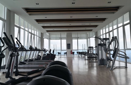 Genting Highlands House | MU Windmill | 360 Skypool Superior Suite