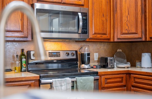 Abilene House | Muchas Aguas - Your Comfortable Abilene Stay