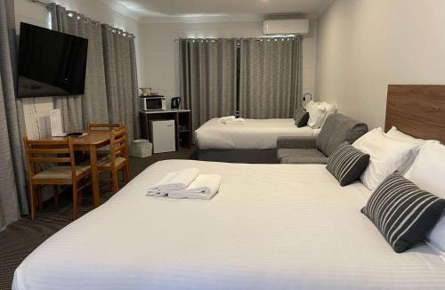 Bombira Hotel | Mudgee Vineyard Motor Inn