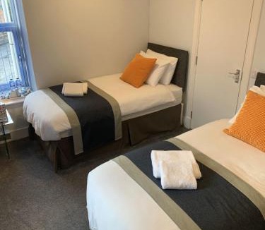 Marybank Hotel | Muir Bank