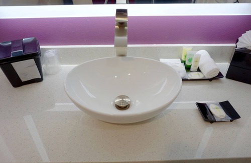 Martinez Hotel | Muir Lodge Motel