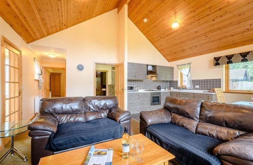 Glenisla Cabin | Muirloch Spa Plus, Dundee