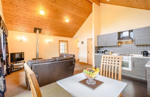 Glenisla Cabin | Muirloch Spa Plus, Dundee