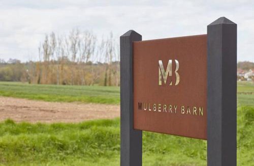 Howlett End House | Mulberry Barn, Great Sampford