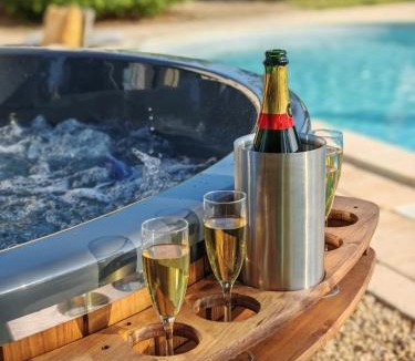 Peyrat-de-Bellac Apartment | Mulberry Gite