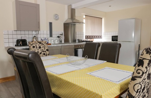 Tunstall Cottage | Mulberry Manor