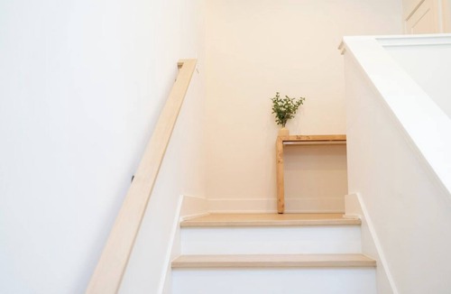 Southwest Raleigh House | Mulberry on Athens - 5 Bedroom curated stay in Raleigh/Cary