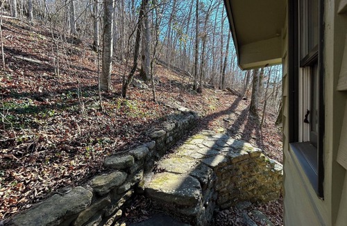 Ozark Cottage | Mulberry River Front cottage near OHV/ATV trailheads at Cass Arkansas.