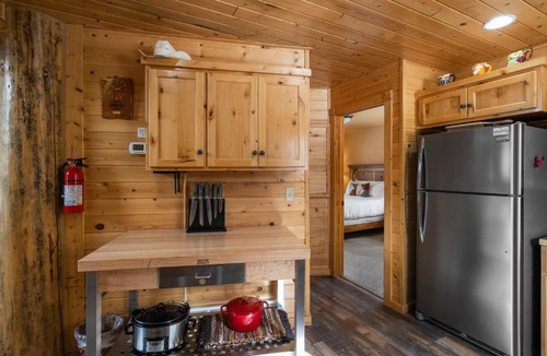 Lazy Acres House | Mule Deer Cabin