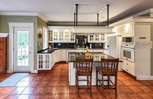 Mulgrave House | Mulgrave Vila