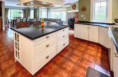 Mulgrave House | Mulgrave Vila