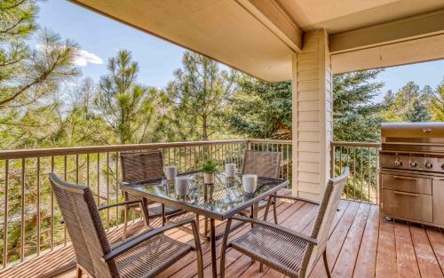 Sunriver House | Mulligan Woods - Meredith Lodging