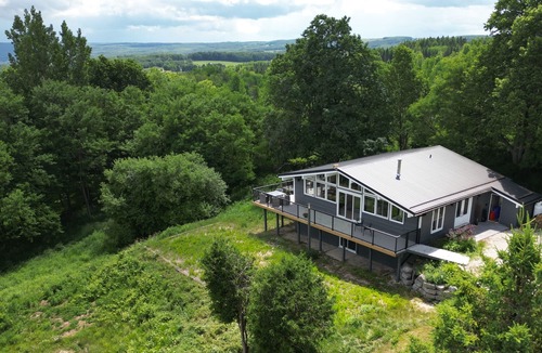 Terra Nova House | Mulmur Hills Chalet