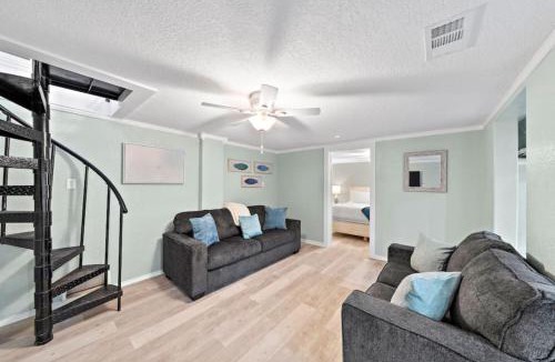 San Leon House | Multi-family Property with Private Pool, Large Yard and Steps From the Bay