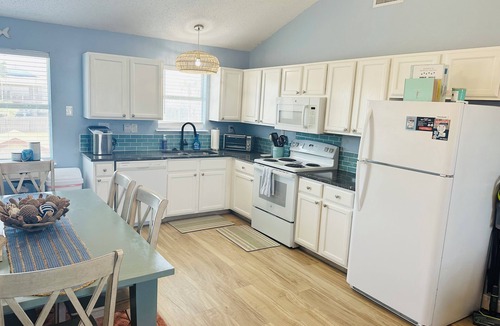 Leeward Sands House | Multi-Family Unit in Town <> Private Pool <> Fenced Turf Yard <> 4 bed~ 4 bath