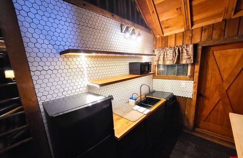 Saluda Cabin | Multiple cabins at Saluda Grade Cabins!