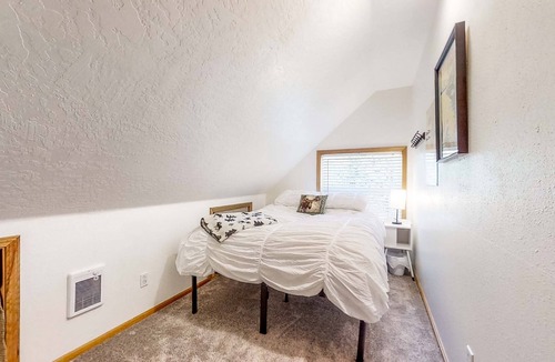 Crescent House | Multiple Unit Retreat w/ Firepit & Enclosed Yard