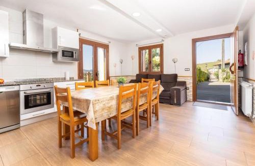 Olaskoegia House | Munalla Landarbide-Ideal familias, amigos by Egona