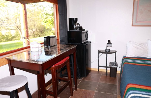 Colville House | Muncton Mountain Lodge