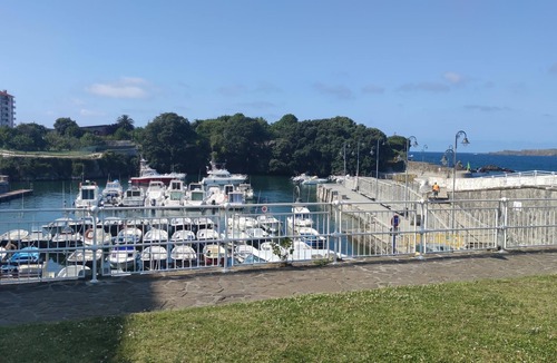 Mundaka Apartment | Mundaka Beach Flat + parking privado